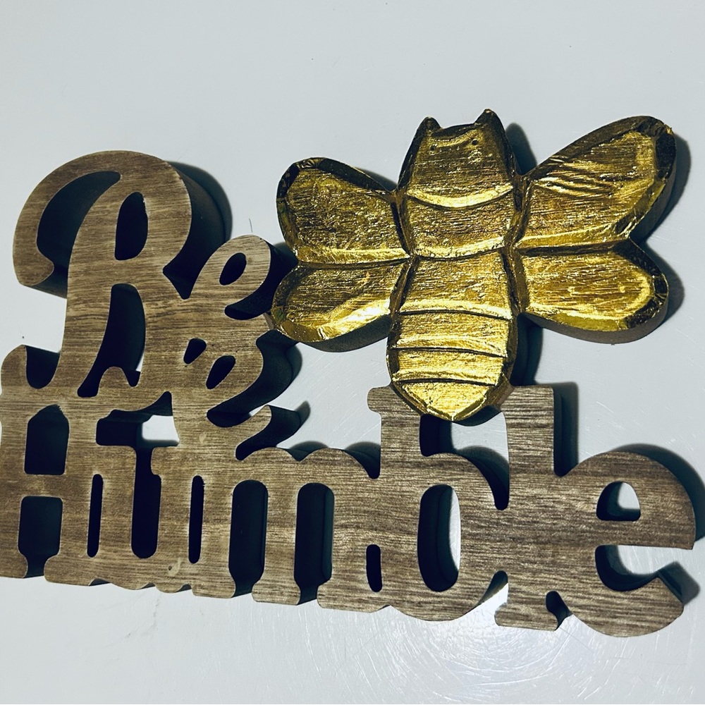 Gold and Brown 'Be Humble' Wall Decor